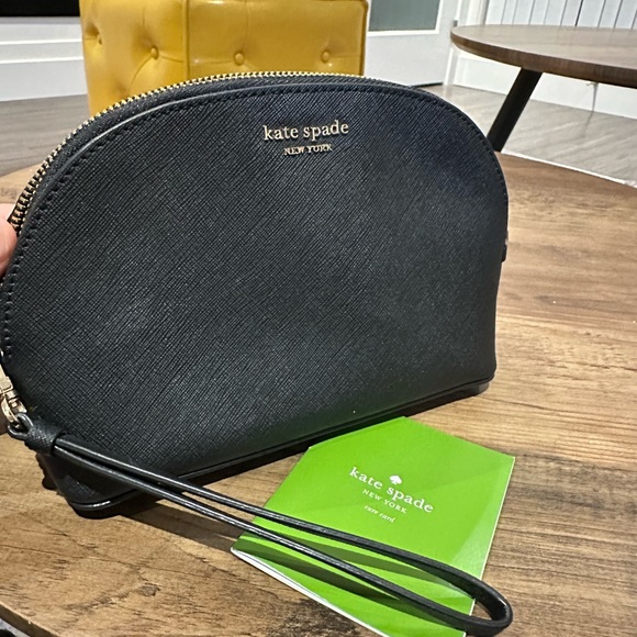 KATE SPADE POUCH BAG - Picture 5 of 5